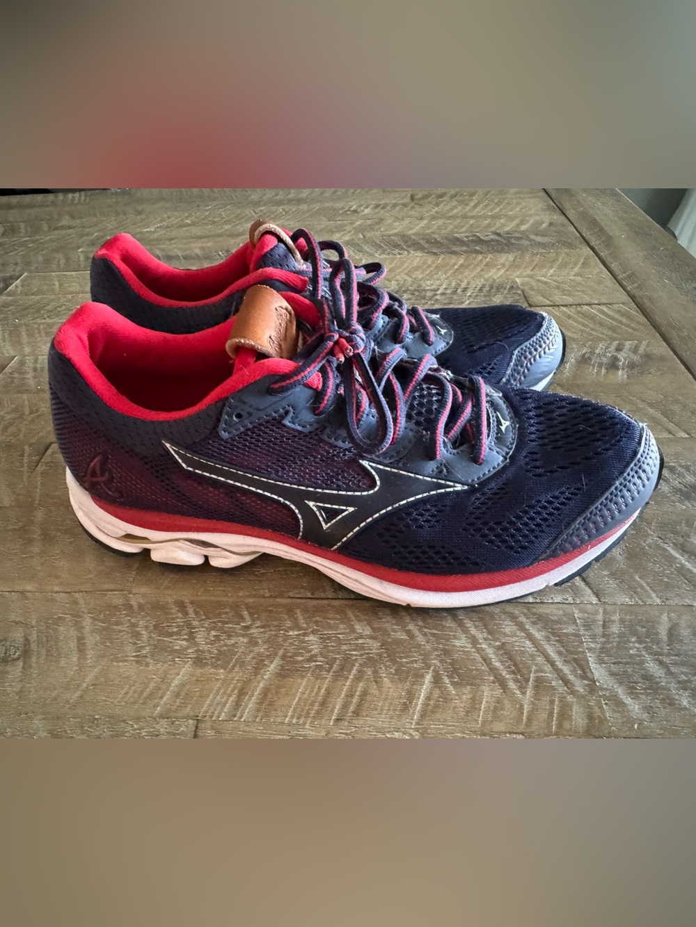 Mizuno Atlanta Braves 755 Rider